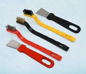 chimney Set of 4 Cleaning Brushes with Scrapers