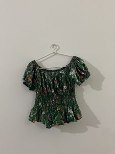 Chic Green Floral Smocked Top