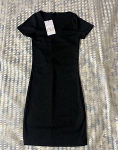 Zara Black Ribbed Knit Midi Dress