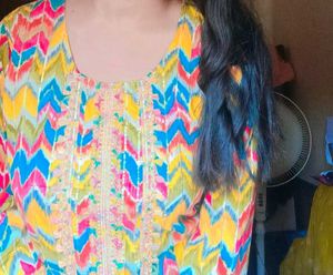 Vibrant Geometric Print Kurta