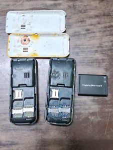 Vintage Allen Feature Phones - Bundle