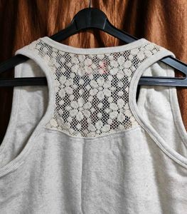 New Cloth Theory Off White Tank Top