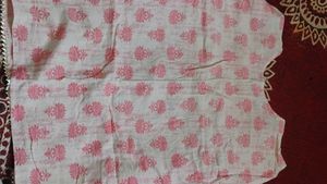 Chic Pink Floral Print Kurta