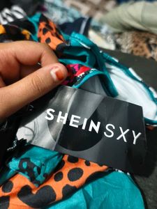 Chic Sleeveless Animal Print Dress