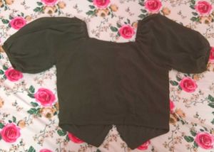 Stylish Puff Sleeve Crop Top