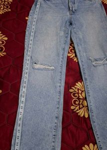 Supr'e Denim Ripped Jeans