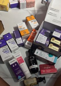 Sunscreen Moisturiser Dot&amp;key Dermaco Aqualogica