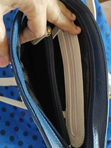 Stylish Hi Design Color Block Crossbody Bag