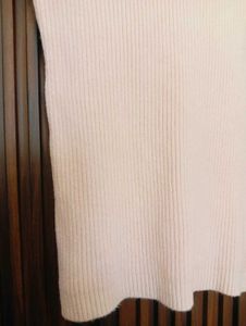 Soft Ribbed V-Neck T-Shirt