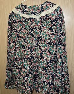 Cashal Coqutte Button up Top