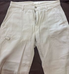 H&amp;M Off white cargo pant