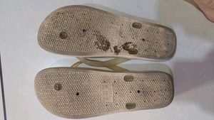 Frisbee Shimmery Flip Flop Size 39