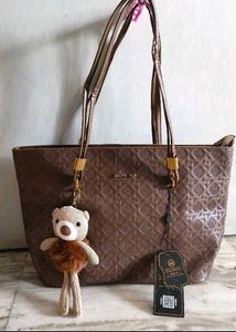 🆕️Stylish Textured Brown Tote Bag with Teddy Char