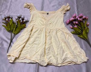 Butter Yellow Ruffle Sleeved Top