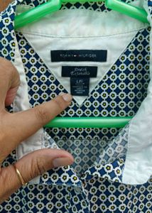 TOMMY HILFIGER Printed Shirt