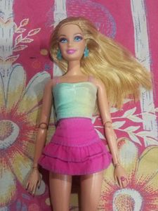 Barbie fashionistas doll (2010s)