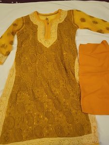 Chickenkari Kurti