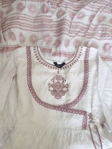brand new freshWhite & Pink Embroidered K