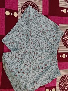 Cute Bee Print Shorts