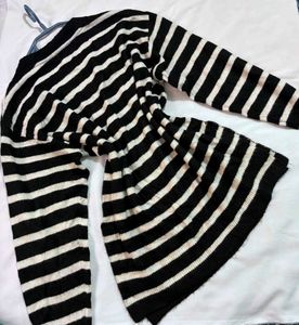 💟Original H&amp;M Striped V-Neck Sweater O