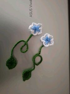 Crochet bookmark