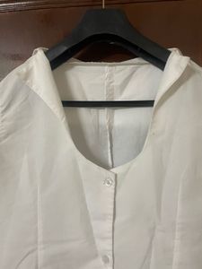 Classic White Sleeveless Button-Up Top