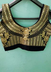 Embellished Velvet Blouse( bhut margin h)