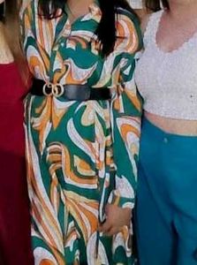 Chic Abstract Print Midi Dress