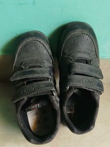 Lancer Black Velcro Shoes