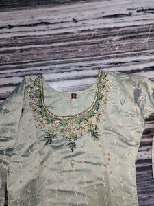Elegant Embroidered Kurta with srara