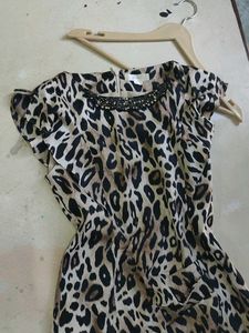 Chic Leopard Print Embellished Neckline Dress