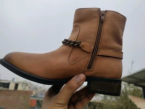 Stylish Tan Ankle Boots