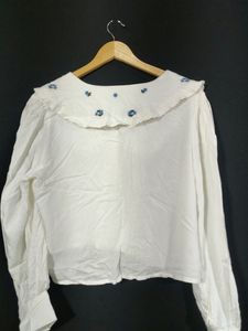 Floral Embroidered Peter Pan Collar Blouse
