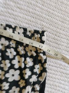 Cute Floral Print Shorts