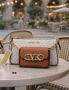 Micheal kors slingbags