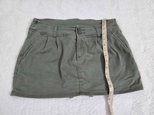 Stylish Green Mini Skort waist 30/32