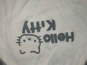 Hello Kitty Raglan T-Shirt 🩶