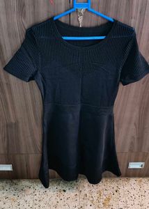 Chic Black Short Sleeve Knit Dress