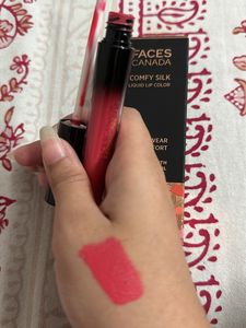 COMFY SILK LIQUID LIP COLOR