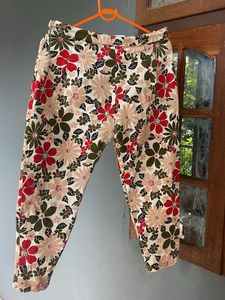 Brand New floral jeans Capri..Never worn