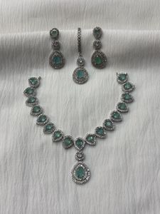 Mint Stone Necklace Jewellery Set 🤍