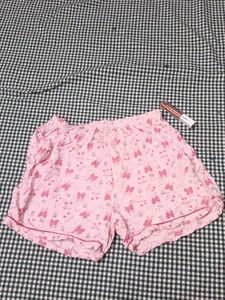 aesthetic bow Shorts