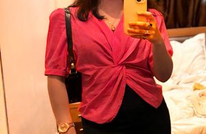 V-Neck Twisted Pink Top