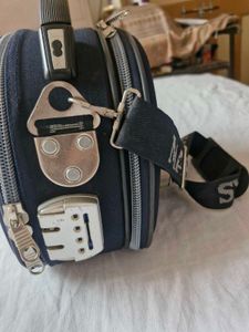 MAK'S Padded Travel Vanity Box with Number Lock (U
