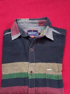Striped Casual Shirt top condition with great comb