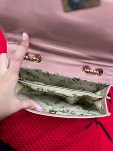 Chic Croc Embossed Chain Bag