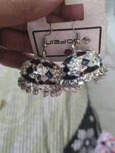 Exquisite Pearl &amp; Black Jhumkas