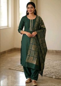 Elegant Green Kurta Set with Dupatta