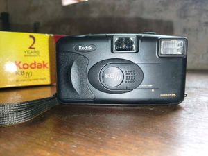 Kodak KB 10 35mm Camera Outfit