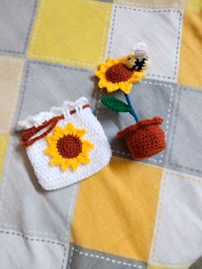 Crochet Sunflower pot and pouch combo ✨💛